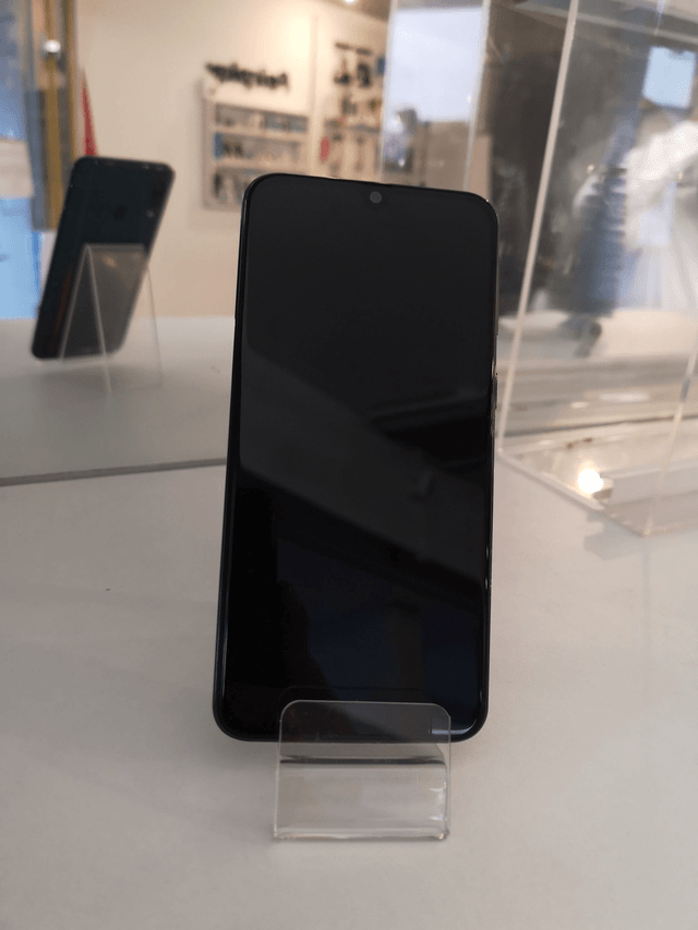Samsung A40 64GO